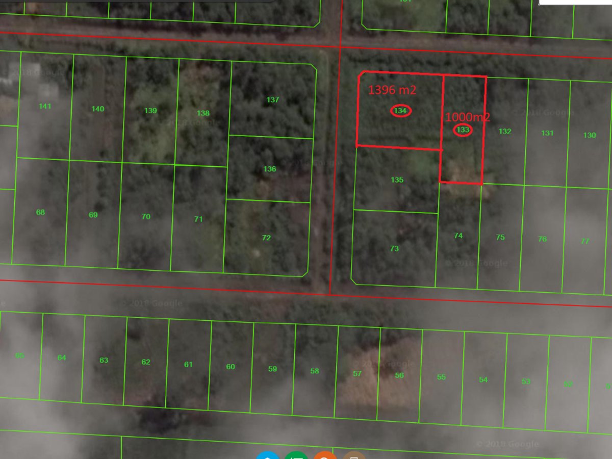 Eigendom, Johannes Michelsweg 36, 800 m2 met een prachtige nieuwe 2-kamer woning (opp 184m2 en 3 jaar oud). Doodlopende weg. Ruime woonkamer met open  - Foto 2