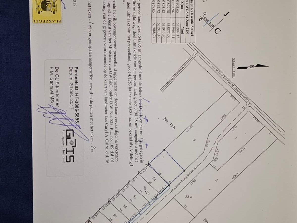 Tout Lui Faut Middenweg (asfalt gedeelte). Eigendomskavels 2x naast elkaar, In Hirabriedjlalweg, ongeveer 2 straten binnen vanaf Highway. 1x 731 m2 e - Hoofdfoto
