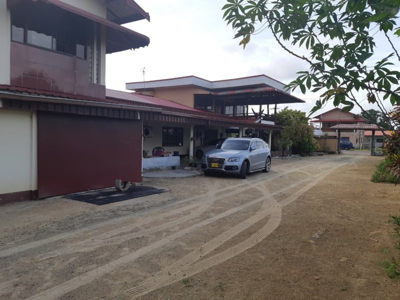 Grondhuur, Rahemalproject, Monach Vlinderweg,  508 m2, zijstr. Moensieweg. Bewoond gebied met stroom en water. Zeer gunstig gelegen. Prijs