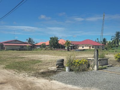 Houttuinweg, Grondhuur, 2,5 ha, geschikt voor Landbouw en Veeteelt, Geasfalteerde weg met alle nutsvoorzieningen - Foto 2